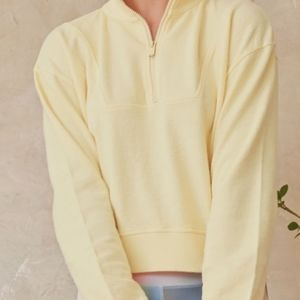 A.NEW DAY SWEATSHIRT L